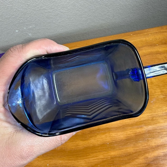 Blue Glass Atlas Milk Pitcher‎ with Chevron Design - Picture 3 of 5